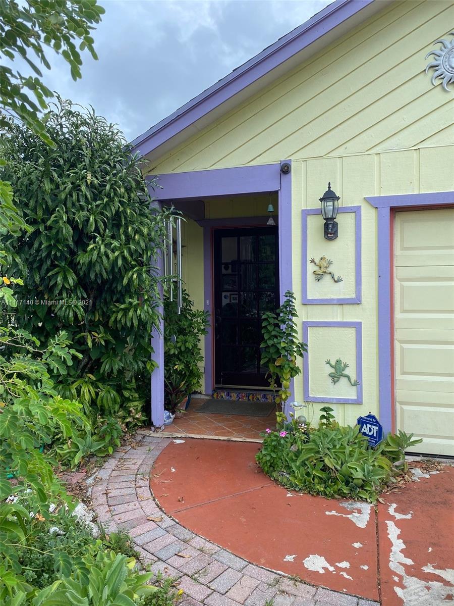  1816 S 28th St, Fort Pierce, FL 34947 photo 2