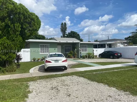 281 E 57th St, Hialeah, FL 33013 photo 1
