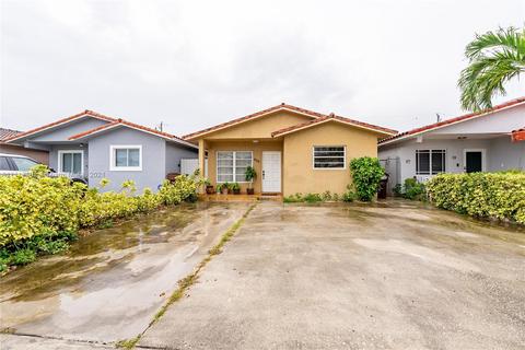 830 W 73rd Pl, Hialeah, FL 33014 photo 1