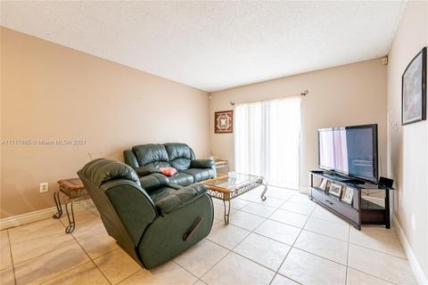 830 W 73rd Pl, Hialeah, FL 33014 photo 14