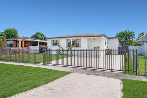 60 W 63rd St, Hialeah, FL 33012 photo 2