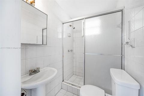 60 W 63rd St, Hialeah, FL 33012 photo 18