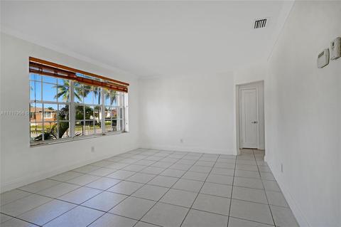 60 W 63rd St, Hialeah, FL 33012 photo 13