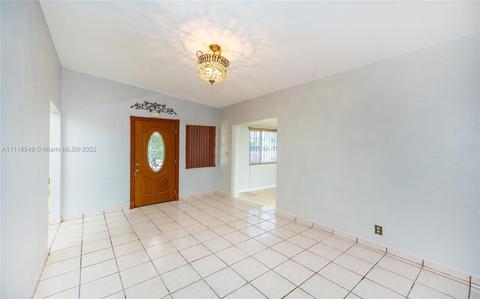 250 W 38th St, Hialeah, FL 33012 photo 12