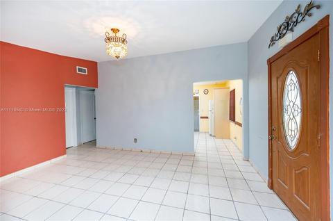 250 W 38th St, Hialeah, FL 33012 photo 11