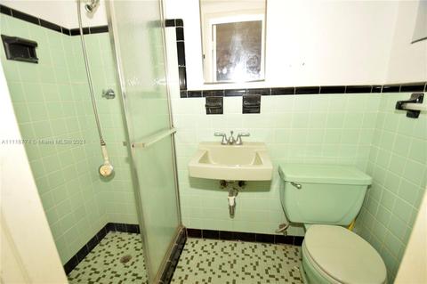 56 E 65th St, Hialeah, FL 33013 photo 14