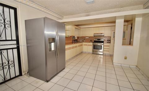 56 E 65th St, Hialeah, FL 33013 photo 11