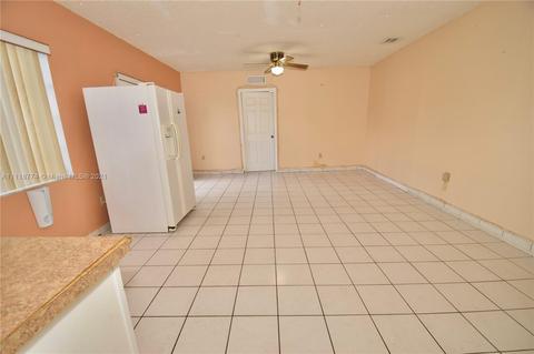 56 E 65th St, Hialeah, FL 33013 photo 22