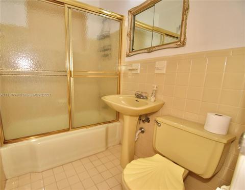56 E 65th St, Hialeah, FL 33013 photo 19