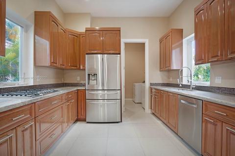 9556 Abbott Ave, Surfside, FL 33154 photo 16