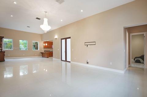 9556 Abbott Ave, Surfside, FL 33154 photo 6