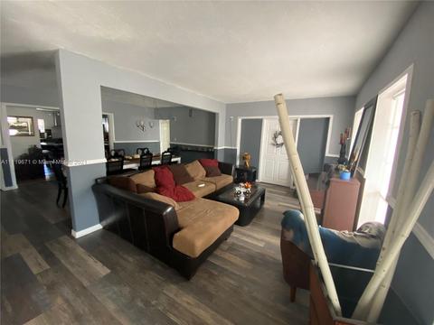 617 E 30th St, Hialeah, FL 33013 photo 2