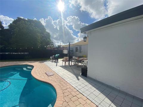 617 E 30th St, Hialeah, FL 33013 photo 14