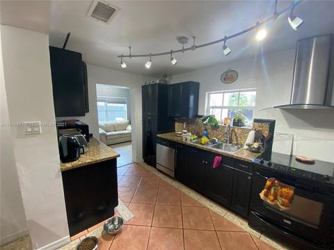 617 E 30th St, Hialeah, FL 33013 photo 6