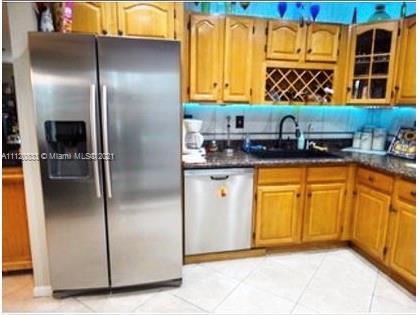 3481 W Java Plum Ave, Miramar, FL 33025 photo 9