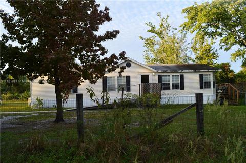 5785 E Tangerine, Okeechobee, FL 34972 photo 1