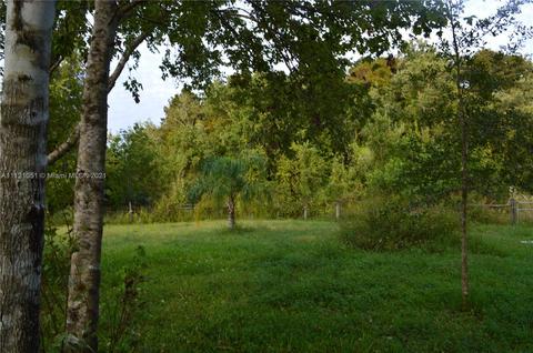 5785 E Tangerine, Okeechobee, FL 34972 photo 3