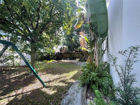 710 E 13th St, Hialeah, FL 33010 photo 10