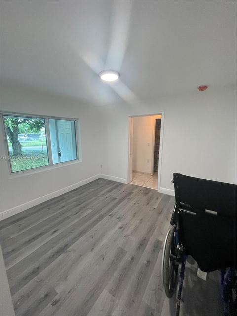 710 E 13th St, Hialeah, FL 33010 photo 25