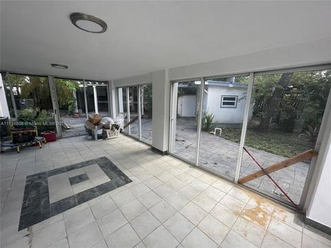 710 E 13th St, Hialeah, FL 33010 photo 22