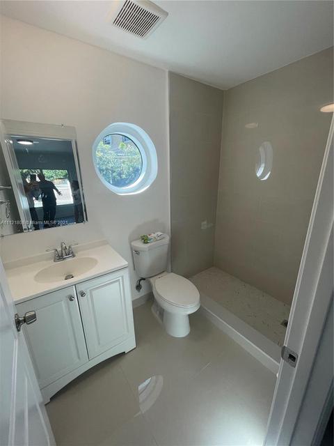 710 E 13th St, Hialeah, FL 33010 photo 14