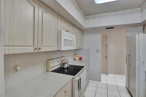 850 E 34th St, Hialeah, FL 33013 photo 13
