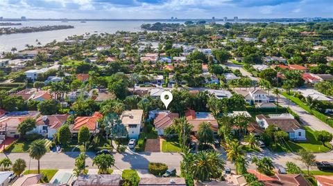 8850 Emerson Ave, Surfside, FL 33154 photo 38