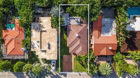 8850 Emerson Ave, Surfside, FL 33154 photo 42