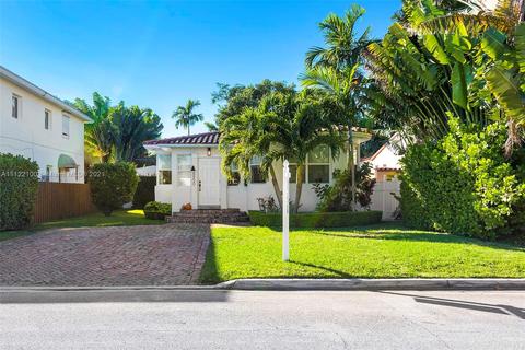 8850 Emerson Ave, Surfside, FL 33154 photo 4