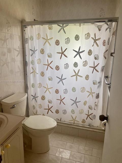 259 E 44th St, Hialeah, FL 33013 photo 10