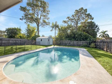 3100 SE Lime Tree Ter, Stuart, FL 34997 photo 14