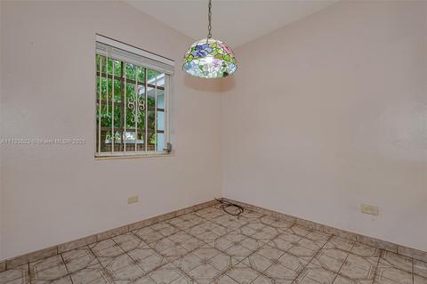 80 E 54th St, Hialeah, FL 33013 photo 9