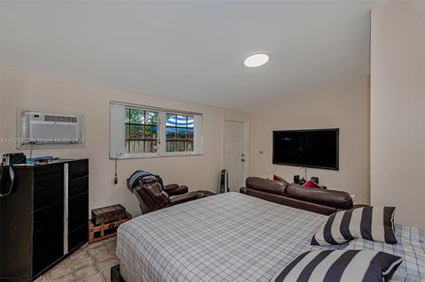 80 E 54th St, Hialeah, FL 33013 photo 23