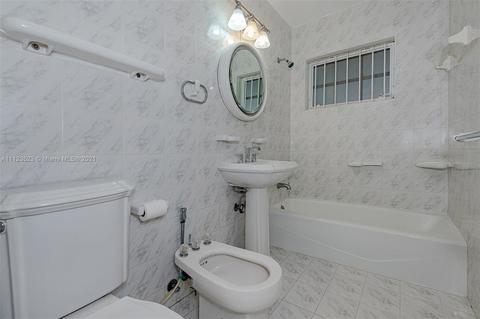 80 E 54th St, Hialeah, FL 33013 photo 16