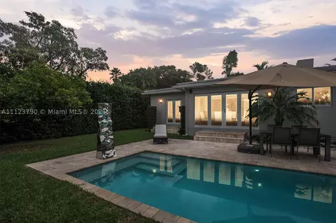 431 NE 53rd St, Miami, FL 33137 photo 1