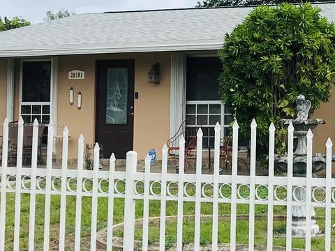 20101 NW 39th Ct, Miami Gardens, FL 33055 photo 3