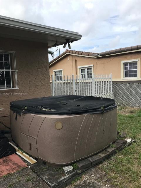 20101 NW 39th Ct, Miami Gardens, FL 33055 photo 12