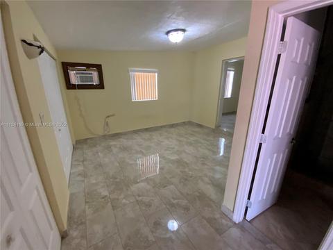 641 E 24th St, Hialeah, FL 33013 photo 9
