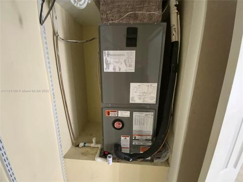 641 E 24th St, Hialeah, FL 33013 photo 4