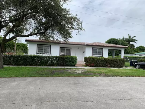 580 Lee Dr, Miami Springs, FL 33166 photo 1