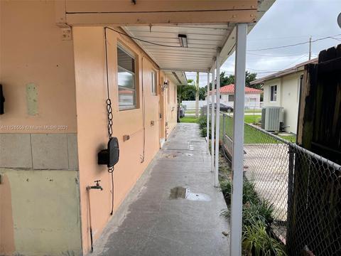 515 E 52nd St, Hialeah, FL 33013 photo 7