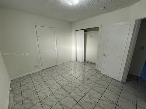 515 E 52nd St, Hialeah, FL 33013 photo 29