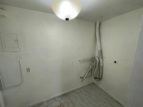 515 E 52nd St, Hialeah, FL 33013 photo 21