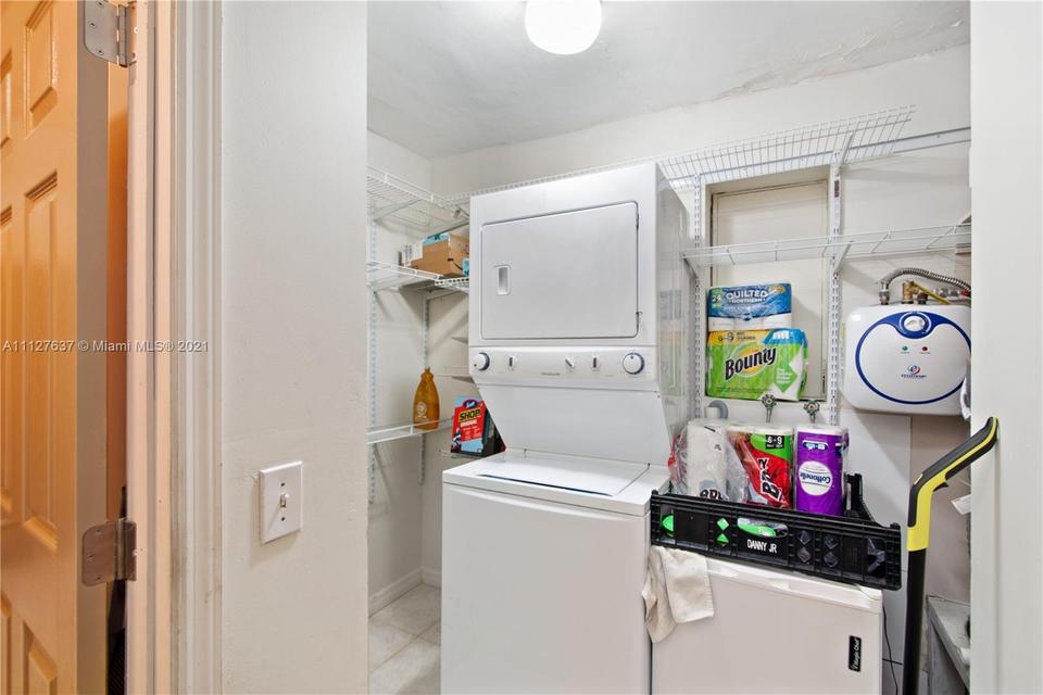  1916 SW 48th Ave, Fort Lauderdale, FL 33317 photo 22