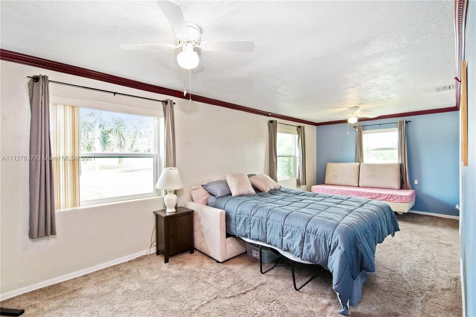  1916 SW 48th Ave, Fort Lauderdale, FL 33317 photo 28