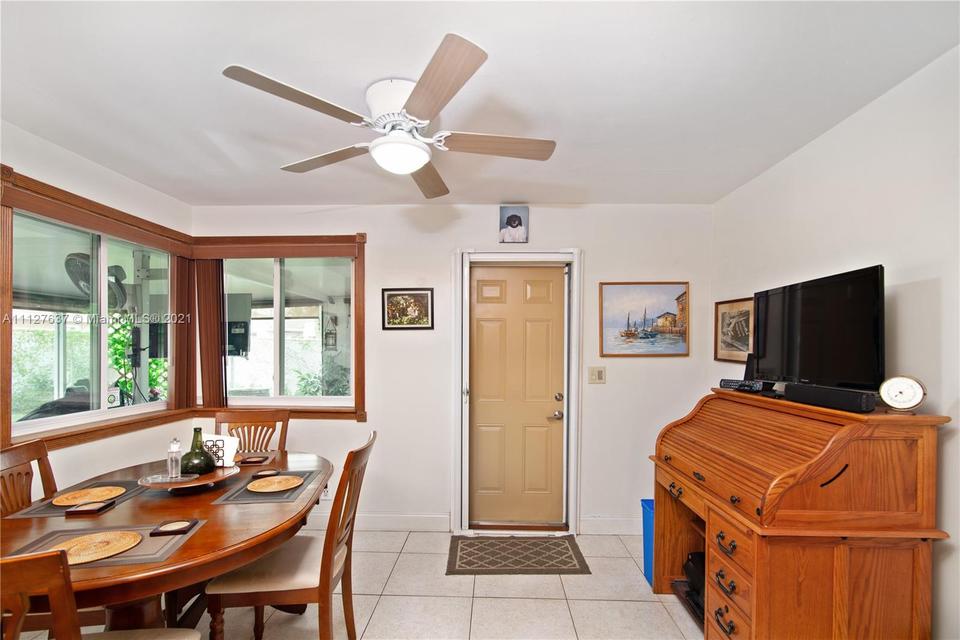  1916 SW 48th Ave, Fort Lauderdale, FL 33317 photo 19