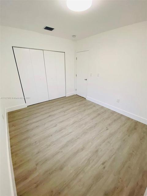 67 E 41st St, Hialeah, FL 33013 photo 8