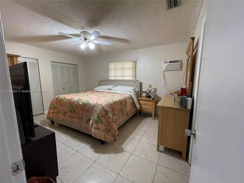 165 E 44th St, Hialeah, FL 33013 photo 25