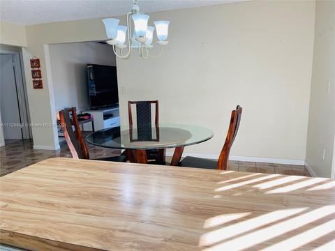 165 E 44th St, Hialeah, FL 33013 photo 9
