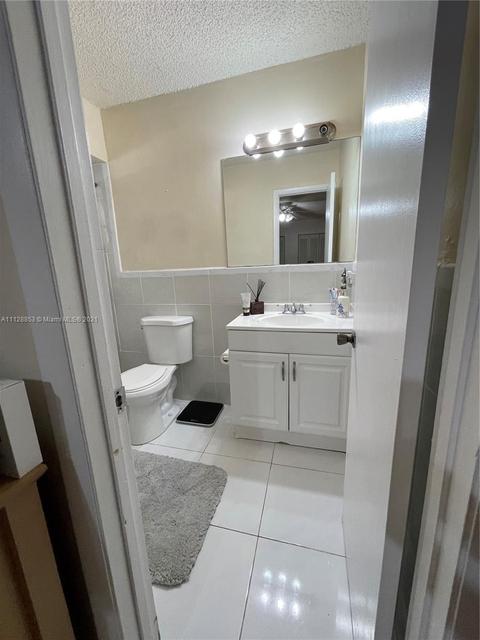 165 E 44th St, Hialeah, FL 33013 photo 29